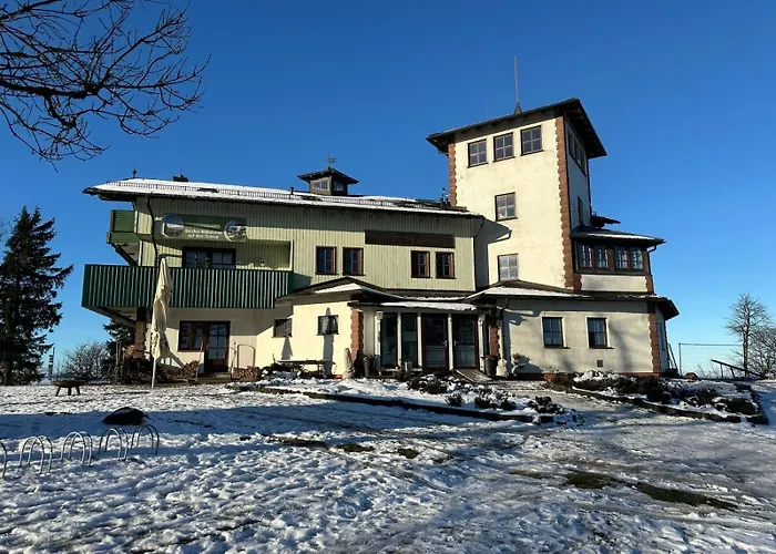 Charlottenhaus Hotel *